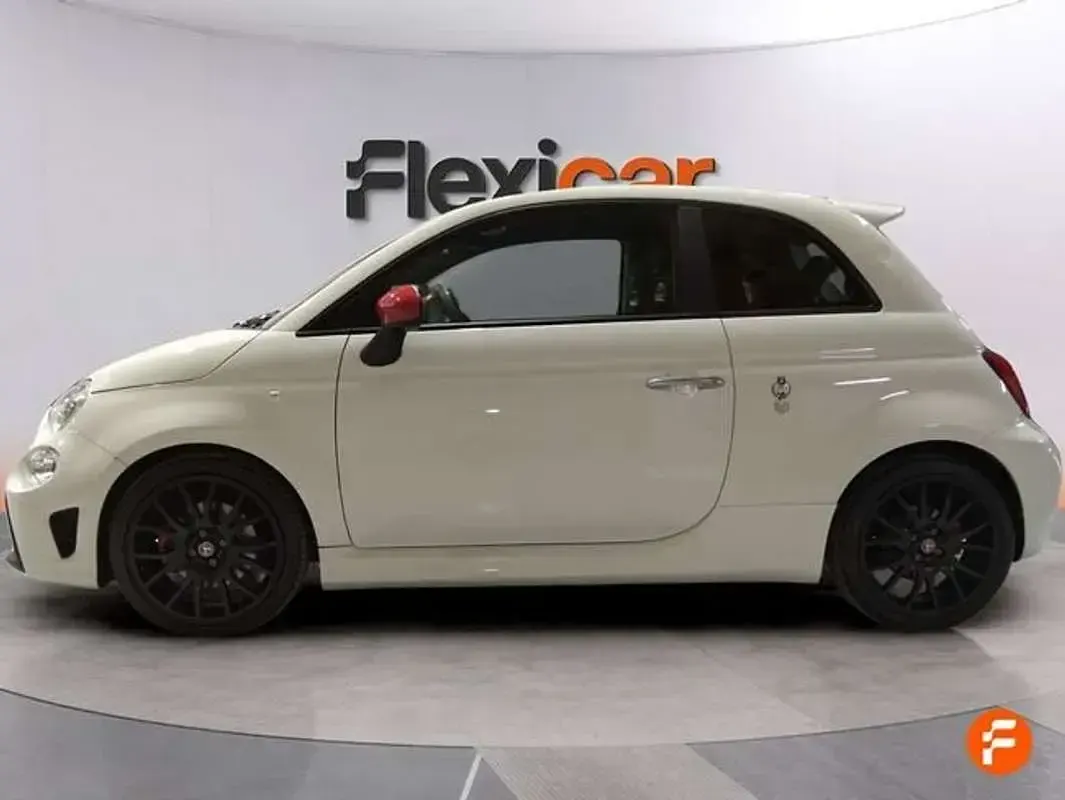 Usado Abarth 595 Turismo 159 CV (116 kW) 2020 Blanco Utilitario