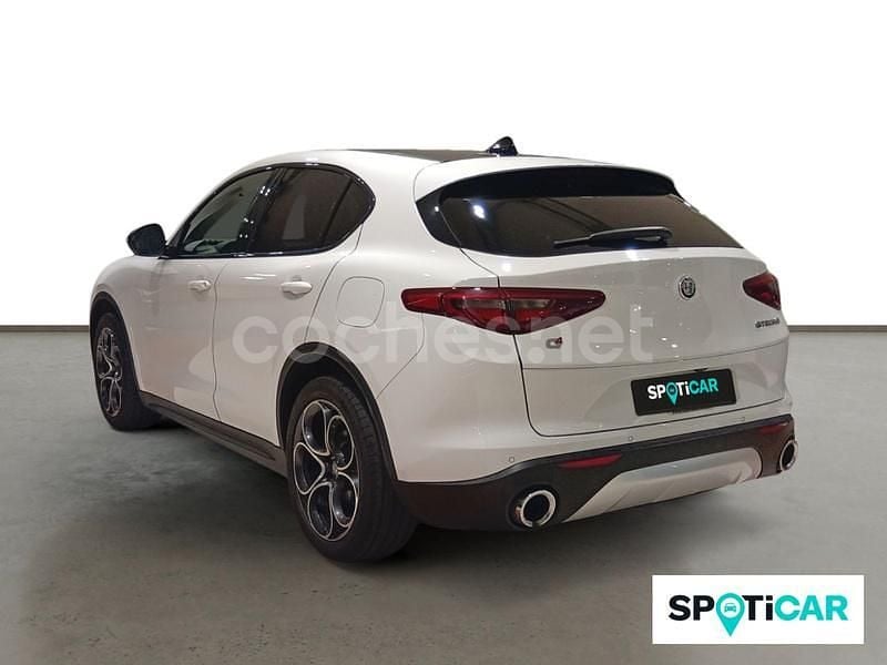 Usado Alfa Romeo Stelvio Executive 210 CV (154 kW) 2020 Blanco SUV