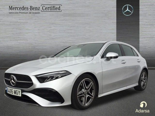 Gris / plata Usado 2023 Mercedes A180 Berlina | 30.900 € (Precio justo) - Imagen 1/4