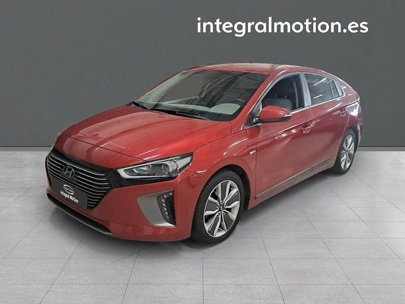 Rojo Usado 2019 Hyundai Ioniq Style Berlina | 15.900 € (Precio justo) - Imagen 1/4