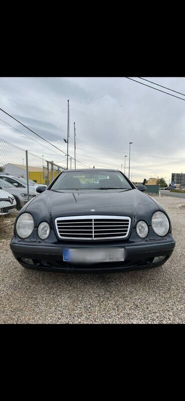 Azul Usado 2004 Mercedes CLK200 | 5500 € - Imagen 1/4