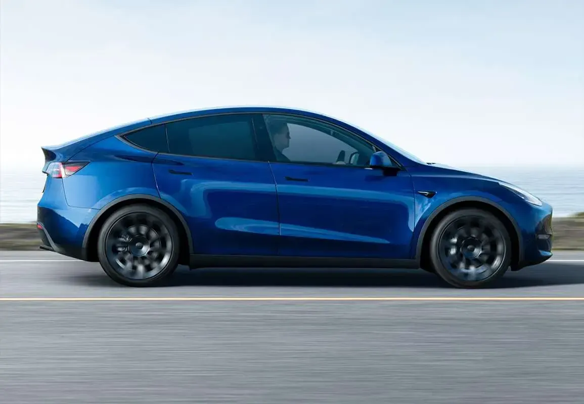 Usado Tesla Model Y Standard Range 219 kW (299 CV) 2022 Blanco SUV