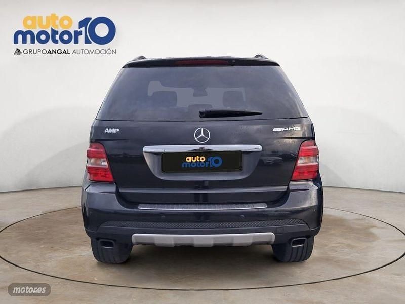 Usado Mercedes 280 190 CV (139 kW) 2007 Negro SUV