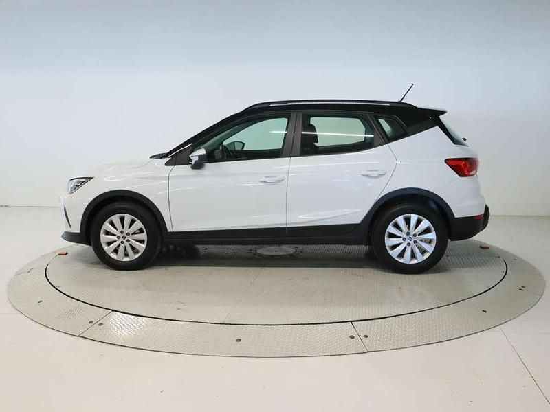 Usado Seat Arona Style 110 CV (80 kW) 2021 Blanco SUV