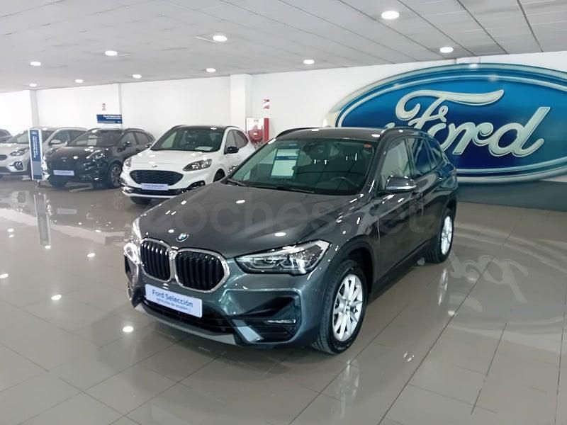 Usado BMW X1 116 CV (85 kW) 2021 Gris / plata SUV