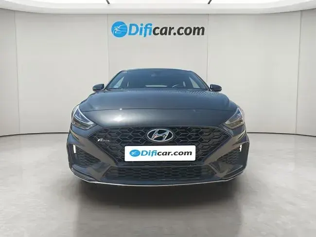 Usado Hyundai i30 N Line 160 CV (117 kW) 2021 Gris Berlina