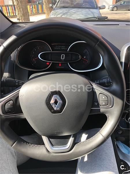 Usado Renault Clio IV Zen 120 CV (88 kW) 2017 Blanco Berlina