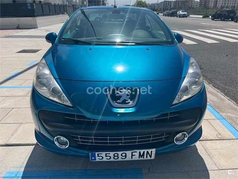 Usado Peugeot 207 CC 120 CV (88 kW) 2007 Azul Descapotable
