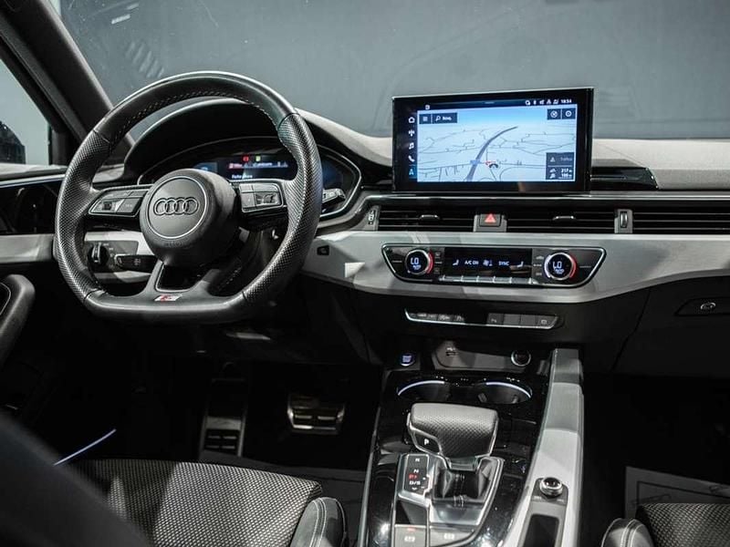 Usado Audi A4 S-line plus 163 HP (119 kW) 2021 Azul Carrinha