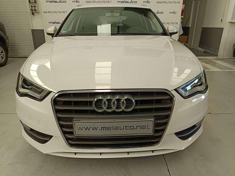 Blanco Usado 2015 Audi A3 Sportback Advanced Utilitario | 15.800 € (Precio justo) - Imagen 1/4