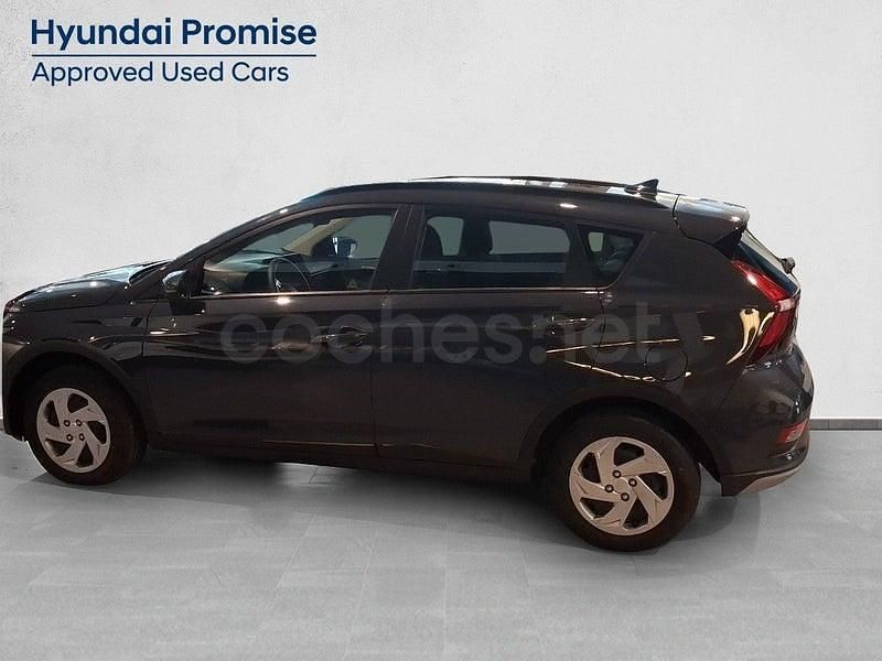 Nuevo Hyundai Bayon 84 CV (61 kW) 2025 Gris / plata SUV