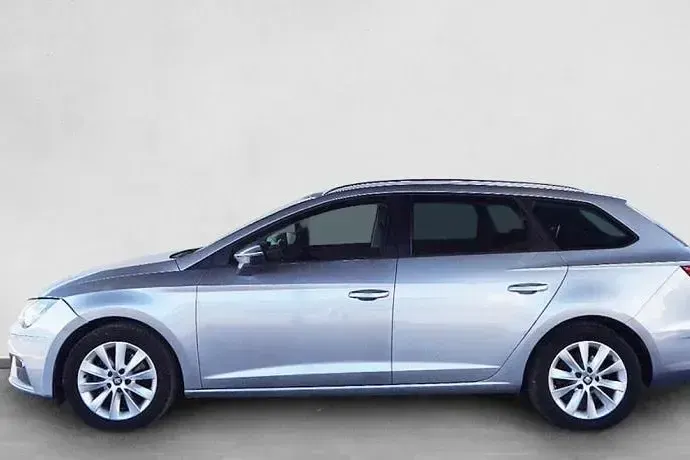 Usado Seat Leon ST Style 110 CV (80 kW) 2018 Familiar