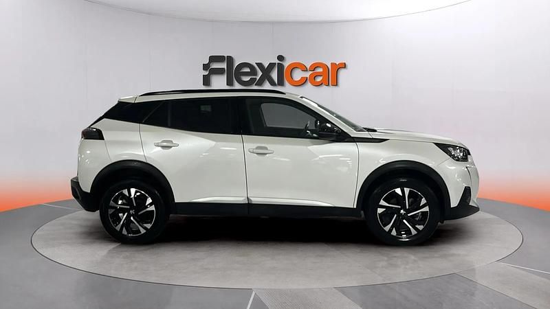 Usado Peugeot 2008 Allure 131 CV (96 kW) 2023 Blanco SUV