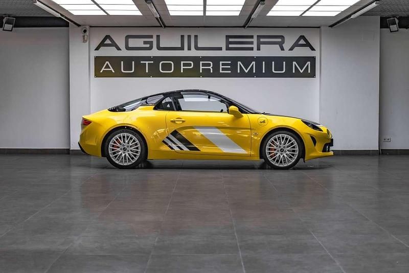 Usado Alpine A110 300 CV (220 kW) 2023 Amarillo Coupe