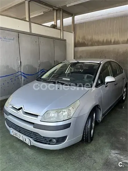Usado Citroën C4 110 CV (80 kW) 2006 Gris / plata Berlina