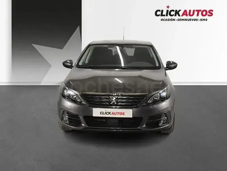 Usado Peugeot 308 Allure 130 CV (95 kW) 2021 Gris / plata Berlina