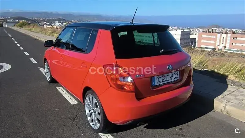 Usado Skoda Fabia RS 180 CV (132 kW) 2011 Rojo Berlina