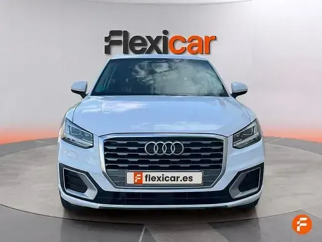 Usado Audi Q2 Sport 116 CV (85 kW) 2019 Azul SUV