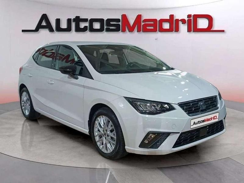 Usado Seat Ibiza FR 116 CV (85 kW) 2024 Blanco Berlina