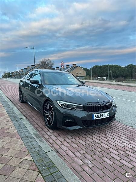 Usado BMW 330 Comfort Edition 265 CV (194 kW) 2020 Gris / plata Berlina