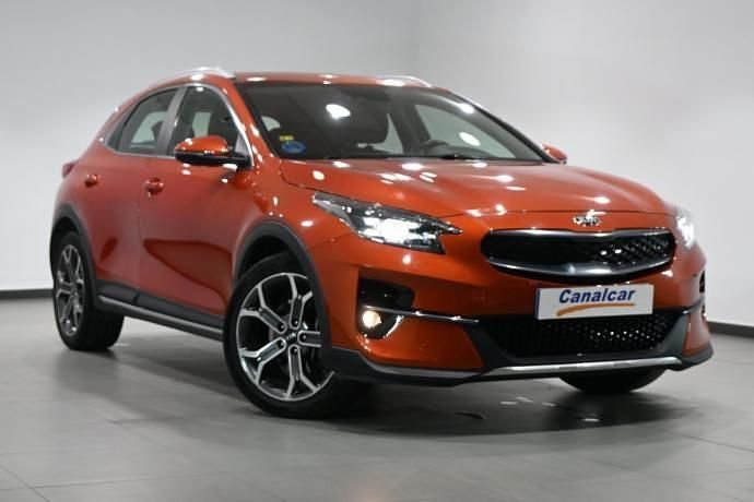 Usado Kia XCeed 141 CV (103 kW) 2020 Naranja SUV