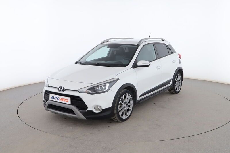 Blanco Usado 2017 Hyundai i20 Utilitario | 11.299 € (Precio justo) - Imagen 1/4