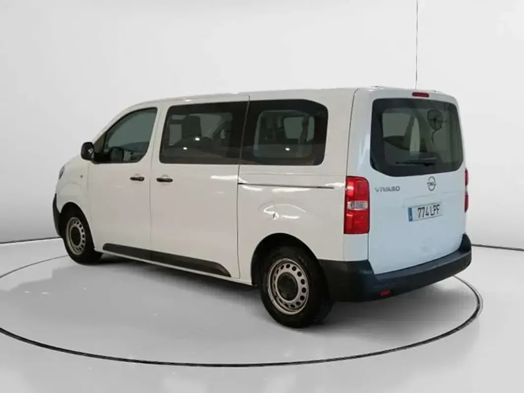 Usado Opel Vivaro 121 CV (88 kW) 2021 Blanco Monovolumen