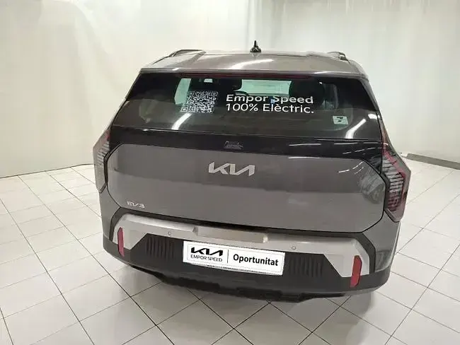 Usado Kia EV3 Air 150 kW (204 CV) 2025 Gris SUV