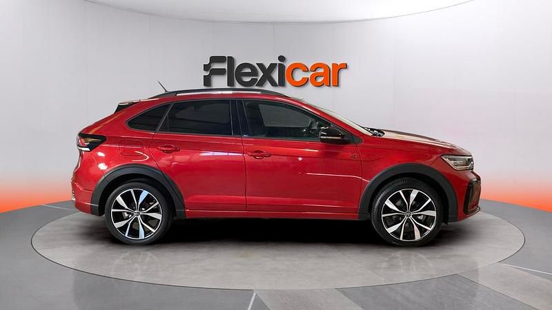 Usado VW Taigo R-line 150 CV (110 kW) 2024 Burdeos SUV