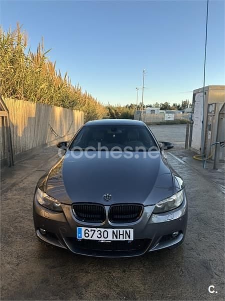 Usado BMW 325 218 CV (160 kW) 2007 Gris / plata Coupe