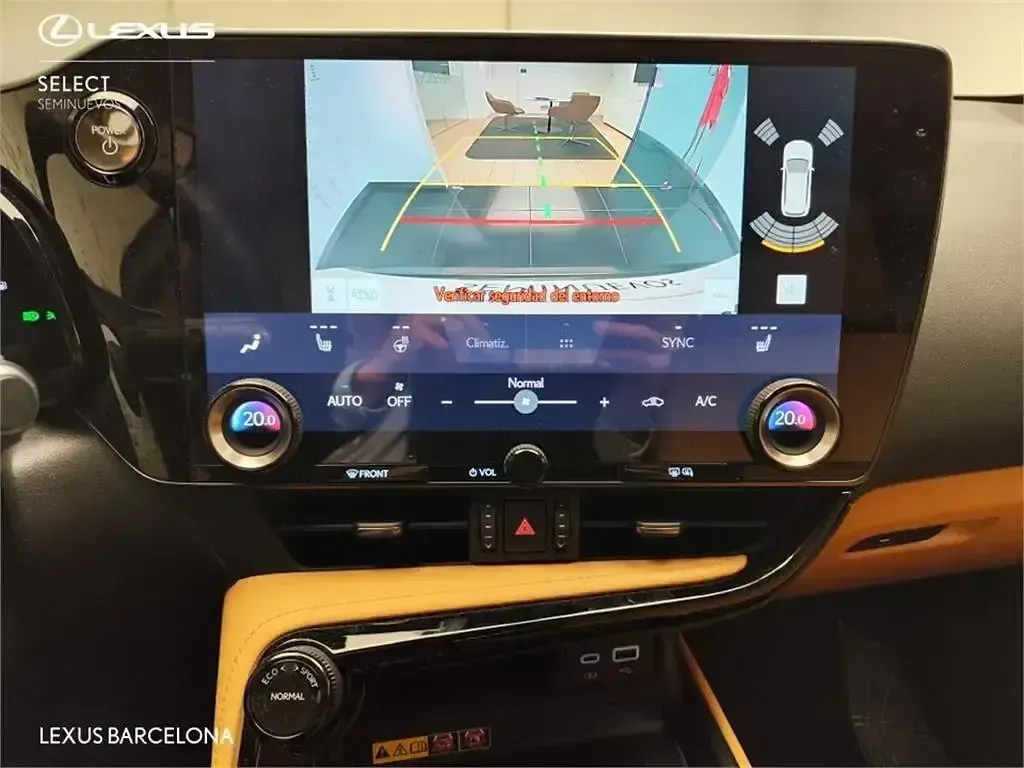 Usado Lexus NX450h+ 292 CV (214 kW) 2026 Gris SUV