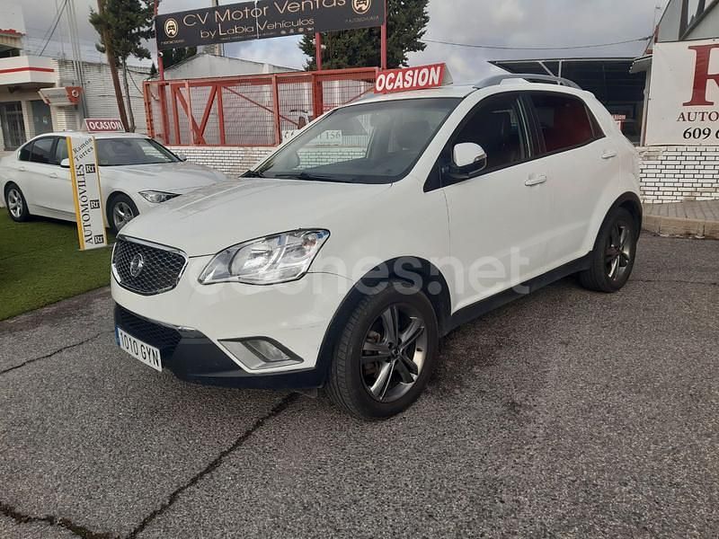 Blanco Usado 2010 Ssangyong (KGM) Korando SUV | 6600 € (Un poco caro) - Imagen 1/4