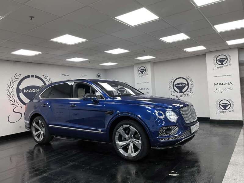 Azul Usado 2017 Bentley Bentayga SUV | 159.900 € (Caro) - Imagen 1/4