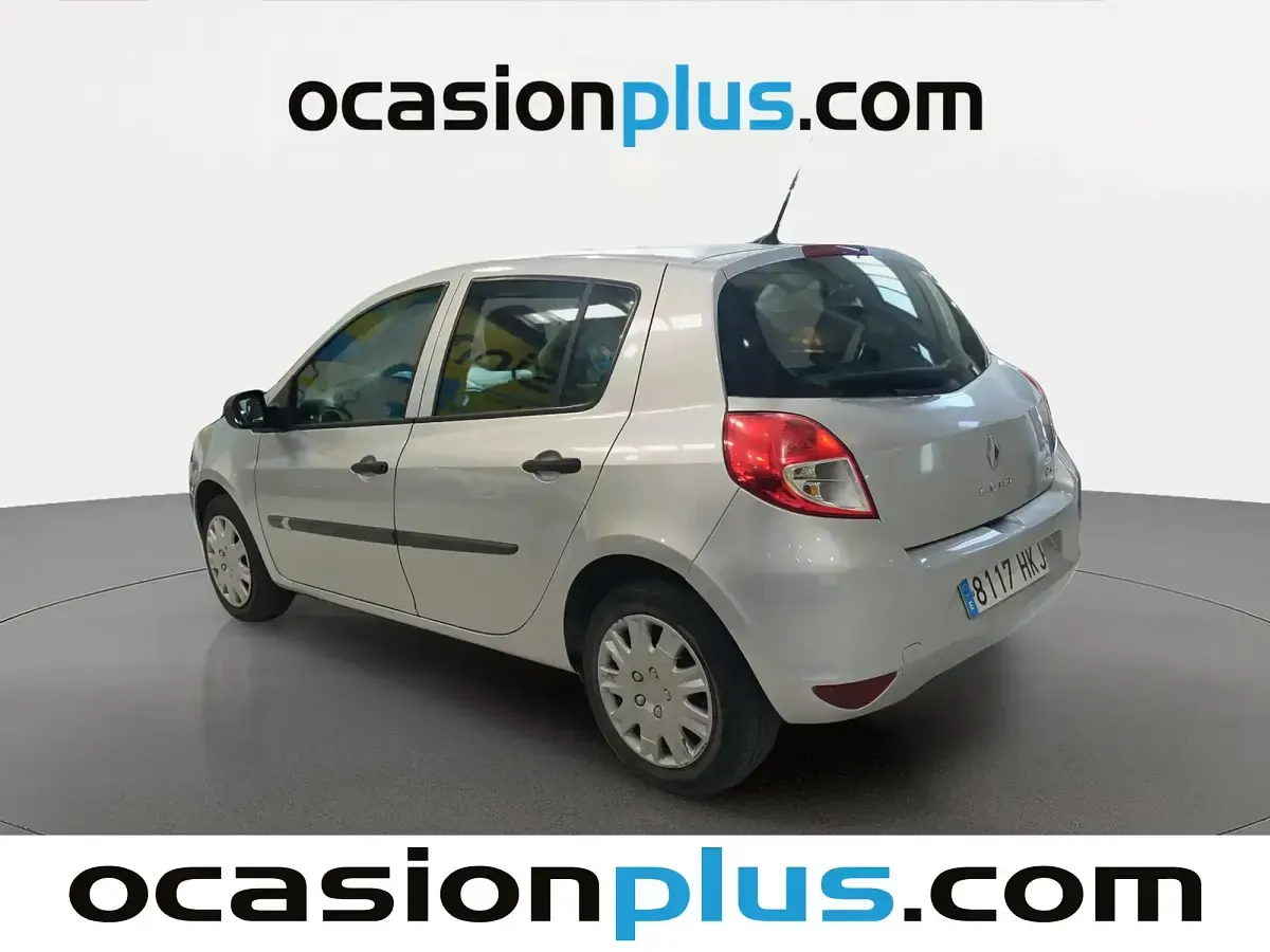 Usado Renault Clio Business 75 CV (55 kW) 2012 Gris Utilitario