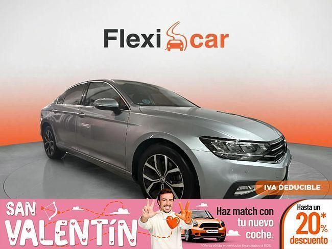 Gris Usado 2020 VW Passat Executive Berlina | 20.490 € (Precio justo) - Imagen 1/4