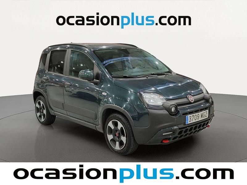 Usado Fiat Panda Cross Cross 70 CV (51 kW) 2023 Verde Utilitario