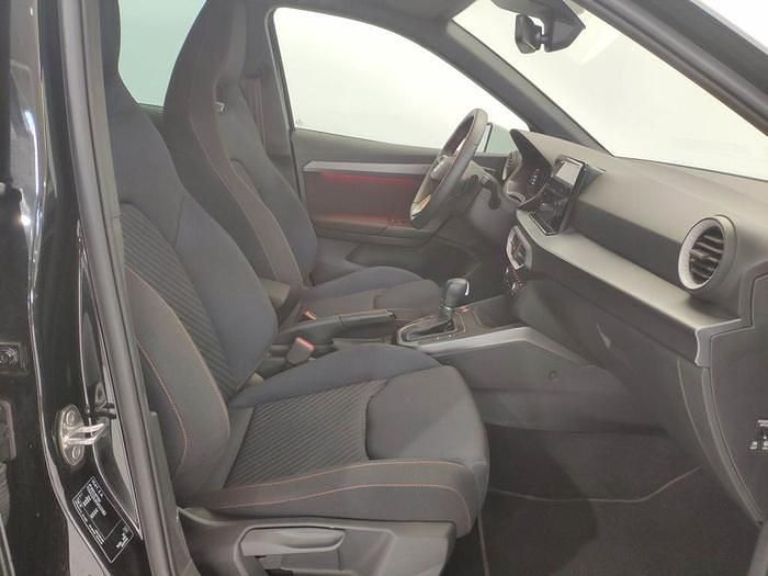 Usado Seat Arona FR 115 CV (84 kW) 2024 Negro SUV