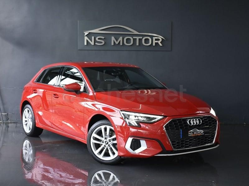 Usado Audi A3 116 CV (85 kW) 2021 Rojo Berlina
