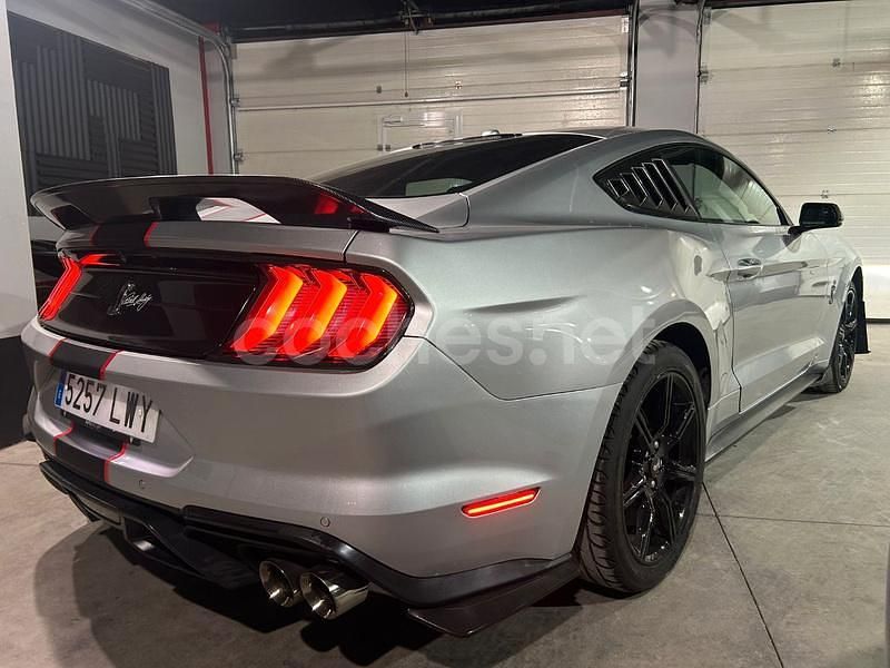 Usado Ford Mustang Fastback 290 CV (213 kW) 2018 Gris / plata Coupe