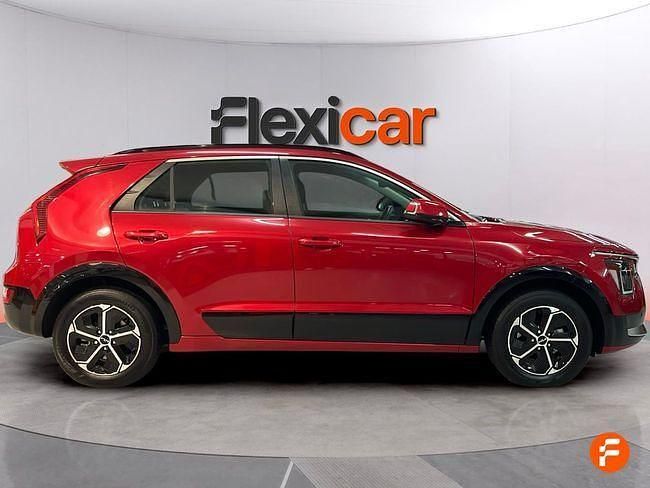 Usado Kia Niro 141 CV (103 kW) 2023 Rojo SUV