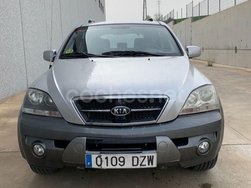 Gris / plata Usado 2006 Kia Sorento EX SUV | 4900 € (Precio justo) - Imagen 1/4