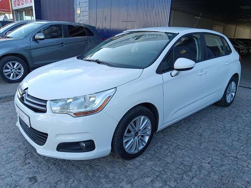 Blanco Usado 2015 Citroën C4 Live Utilitario | 6890 € (Precio justo) - Imagen 1/4