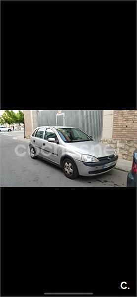 Gris / plata Usado 2002 Opel Corsa Cosmo Berlina | 1500 € (Precio justo) - Imagen 1/1