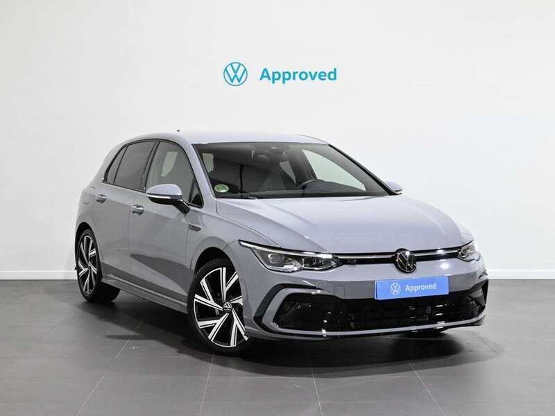 Gris Usado 2024 VW Golf VIII R-line Utilitario | 34.000 € (Un poco caro) - Imagen 1/4