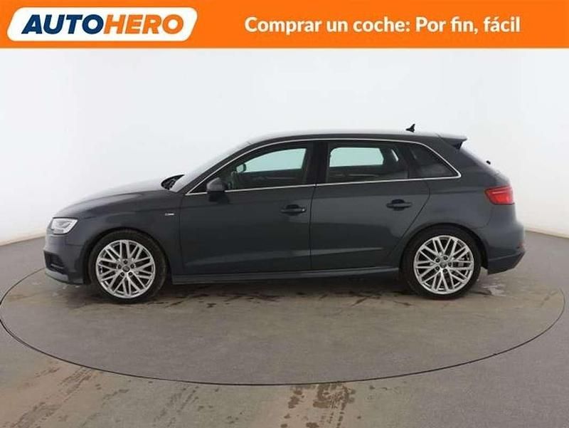 Usado Audi A3 S-Line 116 CV (85 kW) 2018 Gris Berlina