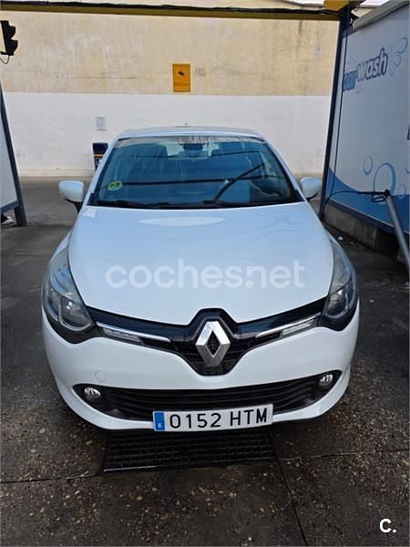Blanco Usado 2013 Renault Clio IV Dynamique Berlina | 7500 € (Precio justo) - Imagen 1/4