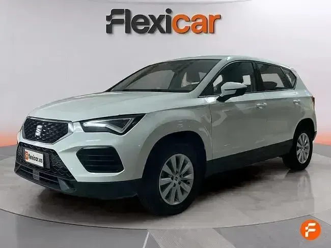 Usado Seat Ateca FR 150 CV (110 kW) 2023 Blanco SUV