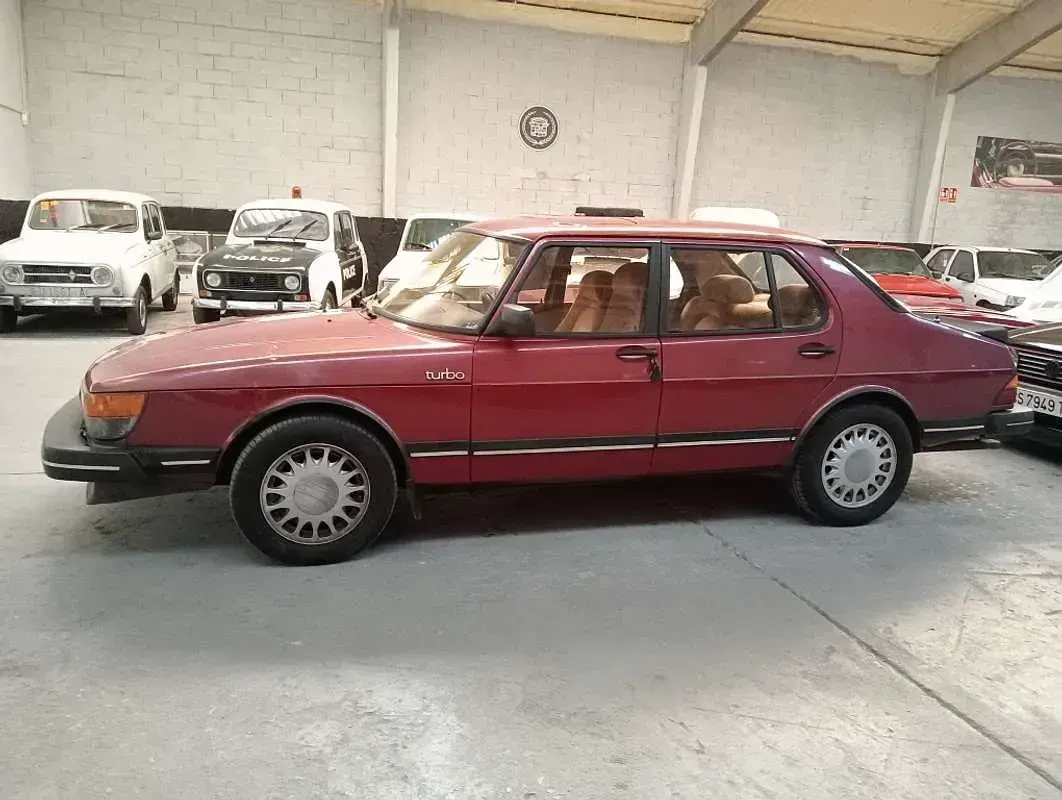 Usado Saab 900 175 CV (128 kW) 1985 Burdeos Berlina