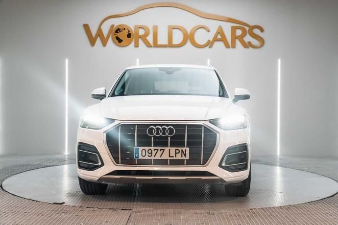 Käytetty Audi Q5 Advanced Plus 163 HP (119 kW) 2021 Valkoinen Katumaasturi