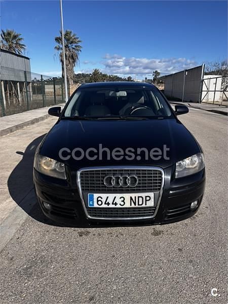 Usado Audi A3 Ambition 140 CV (102 kW) 2005 Negro Utilitario